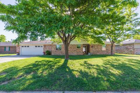 2332 N CHEROKEE Drive, Pampa, TX 79065