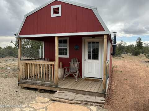 462 Un Named Road, Ash Fork, AZ 86320