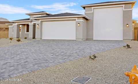 8595 N Isabella Court, Prescott Valley, AZ 86315