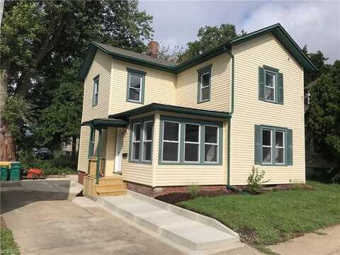 566 N Walnut Street, Wooster, OH 44691