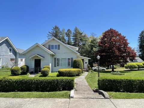 608 Margaret Street, Ebensburg, PA 15931