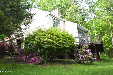 132 Stonehedge Road, Hollidaysburg, PA 16648