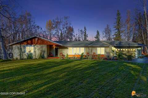 3755 McMahon Avenue, Anchorage, AK 99516