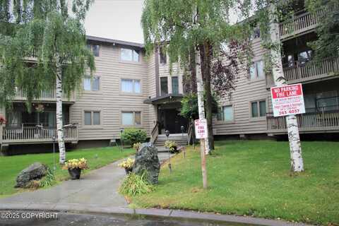400 W 76th Avenue, Anchorage, AK 99518