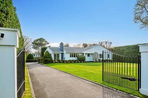 75 ST ANDREWS RD, Southampton, NY 11968