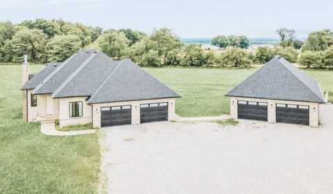 1710 SE 55th St, Pleasant Hill, IA 50327