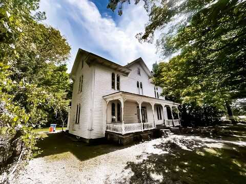 22446 E Depot st, Newsome, VA 23874