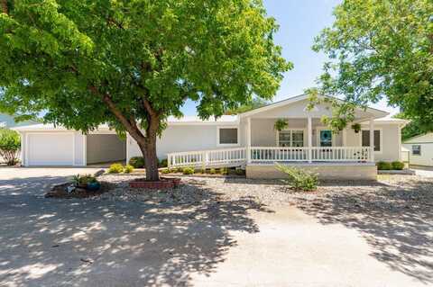 103 White Oak, Ingram, TX 78025