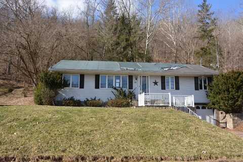 320 Klondyke Road, Ripley, WV 25271