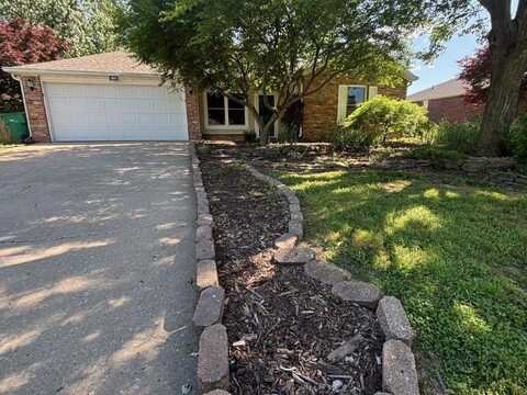 809 Tyler ST, Centerton, AR 72719