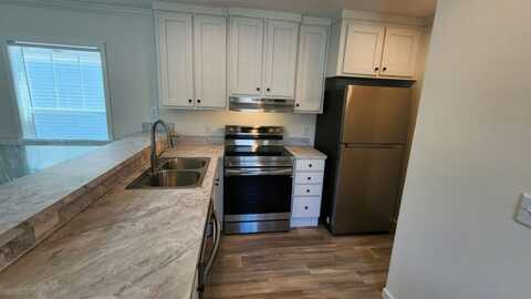 6539 Townsend Rd, Jacksonville, FL 32244