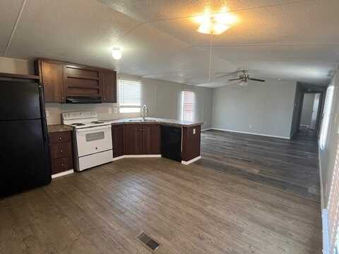 2101 SW 38th Street, Lawton, OK 73505