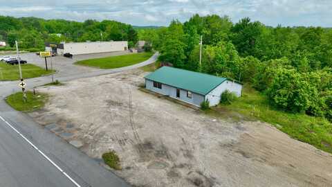 5590 Richmond Rd., Irvine, KY 40336