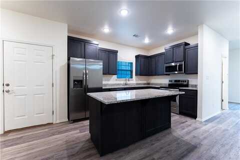 4211 W Santa Fe SQ Unit #2, Fayetteville, AR 72704