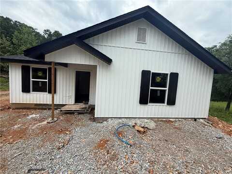 132 Mae, Huntsville, AR 72740