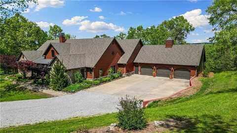 315 Buckskin Ridge, Pineville, MO 64856