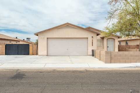10446 S 10 1/2 E, Yuma, AZ 85365