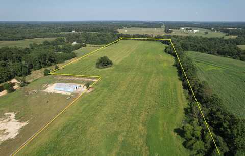 000 Old Johnston City Rd, West Frankfort, IL 62896
