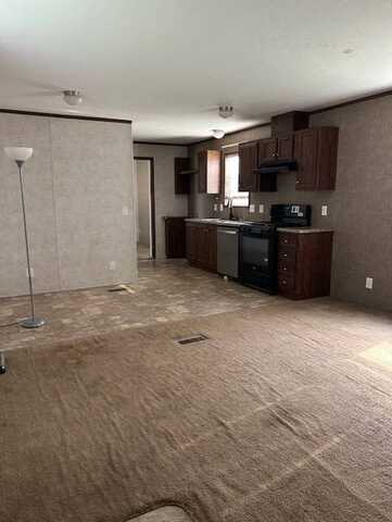 911 18th Avenue North, Wahpeton, ND 58075