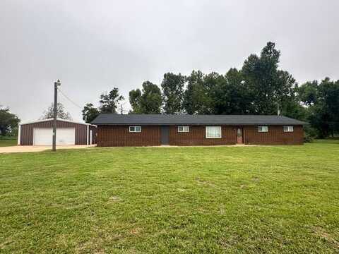 6314 Mitchell Rd., Hennessey, OK 73742