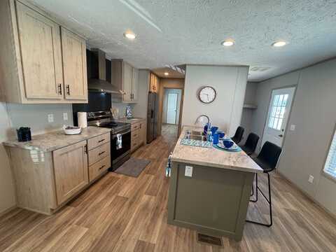 753 Tallman Circle, MIDWAY PARK, NC 28544