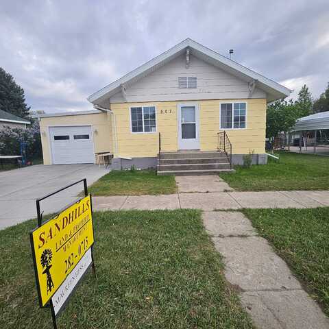 507 East 2nd Street, Rushville, NE 69360