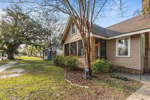 2256 Old Government St, Mobile, AL 36606