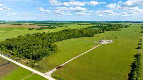 6151 E Fountain Rd, Ponca City, OK 74601