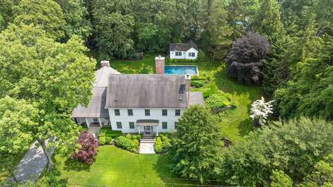 26 Harrison Street, Sag Harbor, NY 11963