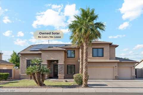3574 E LATHAM Way, Gilbert, AZ 85297