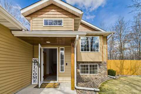9555 Libby Ln, Brainerd, MN 56401