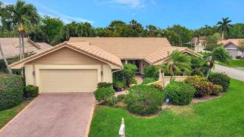 6839 Villas S Dr, Boca Raton, FL 33433
