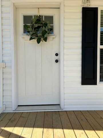 5220 Greenwich Rd, Seville, OH 44273