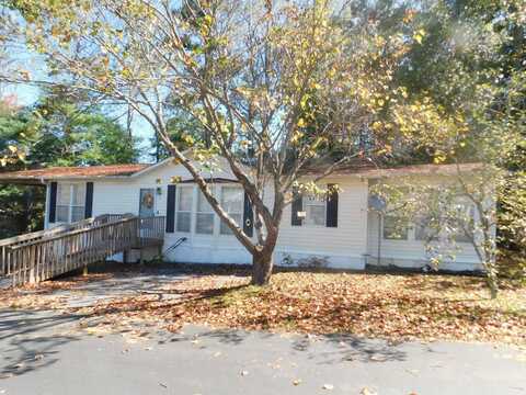 3 Ridgestone Dr., Hendersonville, NC 28792