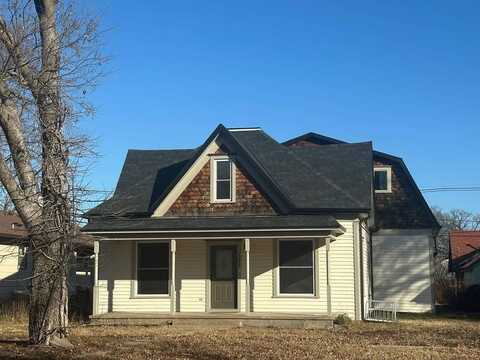 644 N Central, Superior, NE 68978