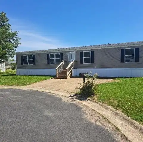 2416 HARBOUR TOWN CT, EVANSVILLE, IN 47715