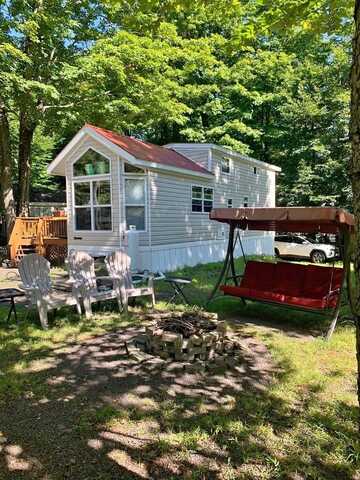 492 Pine Place, Gouldsboro, PA 18424