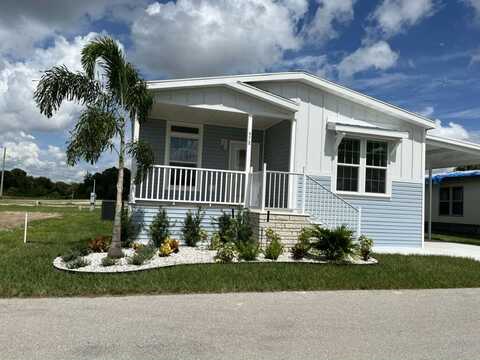 978 Avanti Way Boulevard, Fort Myers, FL 33917