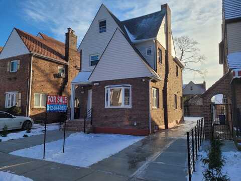 13069 227th St, Springfield Gardens, NY 11413