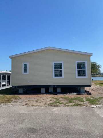 1648 Moonraker Drive, Ruskin, FL 33570