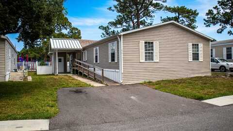 88 N. Greenway Dr., Port Orange, FL 32127