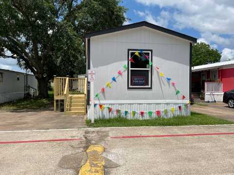 1409 Rosharon Rd., Alvin, TX 77511