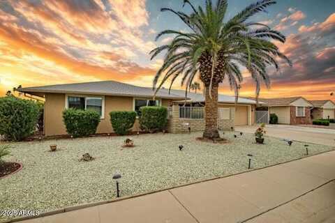 10701 W PINEAIRE Drive, Sun City, AZ 85351