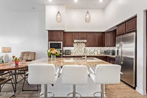 15550 S 5TH Avenue, Phoenix, AZ 85045