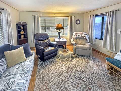 25 S 102nd Street, Mesa, AZ 85208