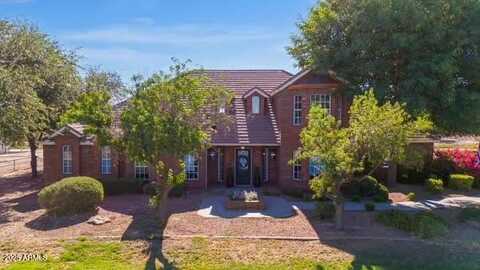 22351 S SOSSAMAN Road, Queen Creek, AZ 85142