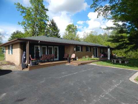 8502 E 300 N, Churubsco, IN 46723