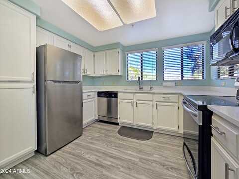 750 E NORTHERN Avenue, Phoenix, AZ 85020