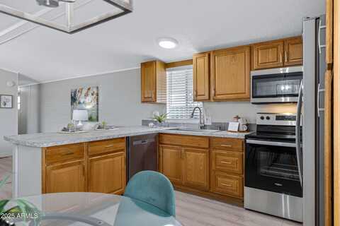 834 S Meridian Road, Apache Junction, AZ 85120