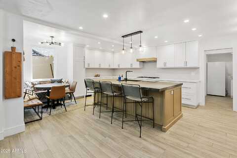 2108 E PASADENA Avenue, Phoenix, AZ 85016